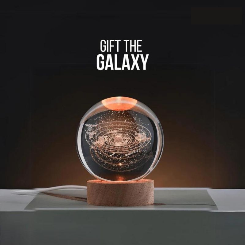 3D Moon Crystal Ball – The Perfect Gift for Loved Ones