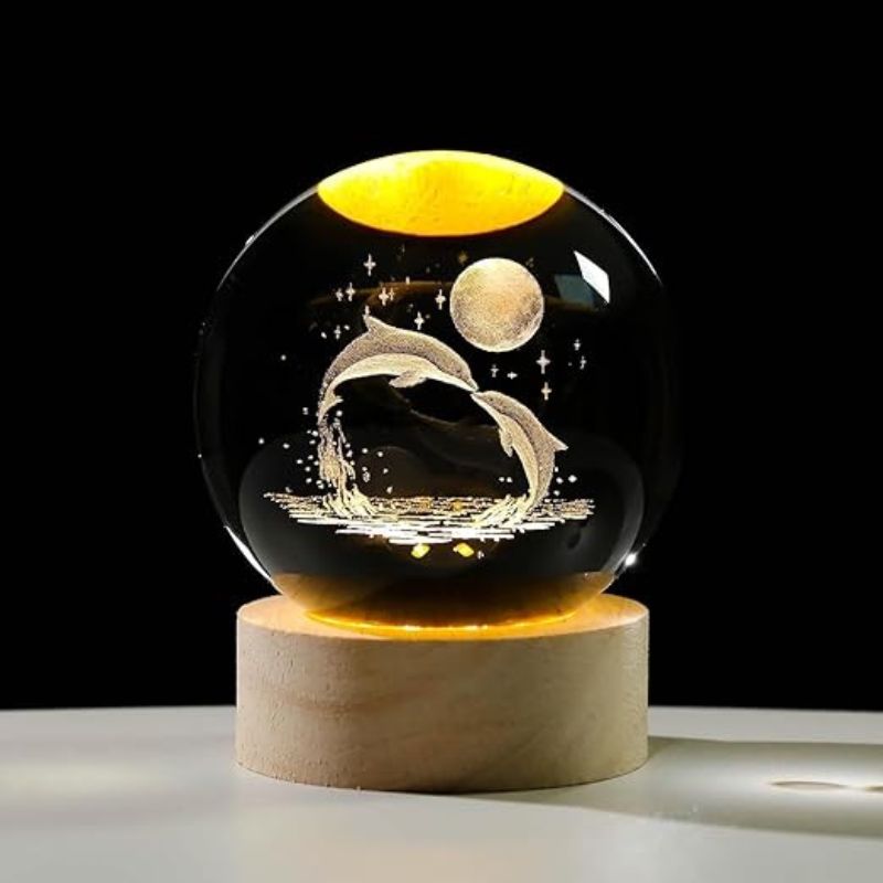 3D Moon Crystal Ball – The Perfect Gift for Loved Ones